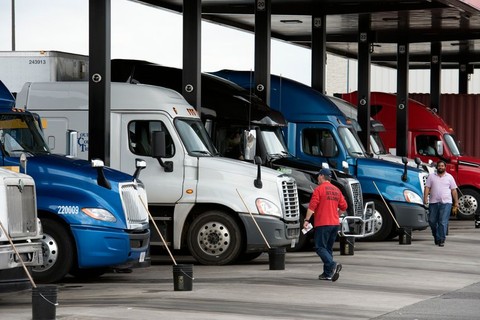 Trends Transforming The Trucking Industry Outlook In 2023